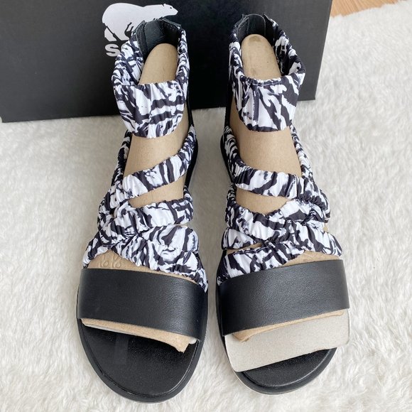 Sorel Ella II Ankle Strap Women's Sandals, Black/White, Size 8.5 - Picture 3 of 7